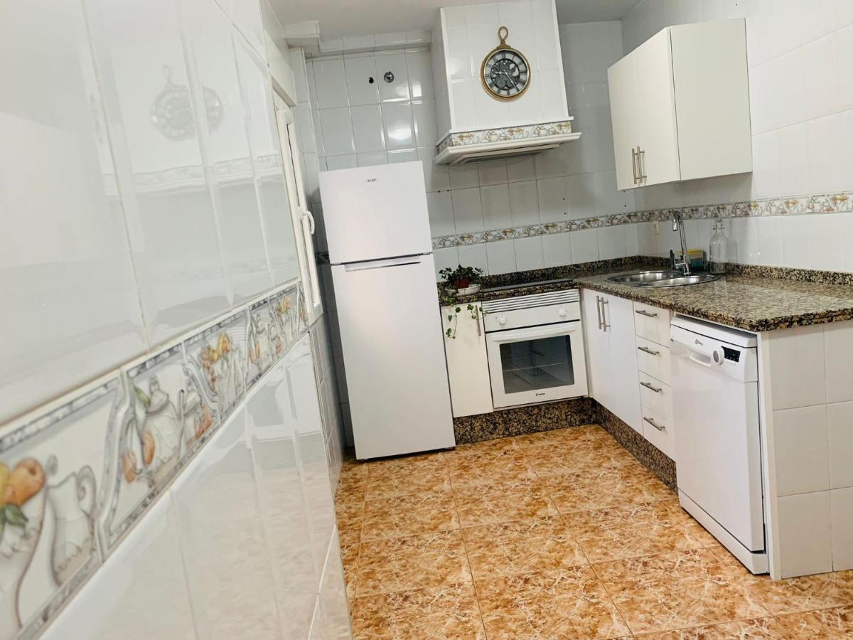 Apartamentos Custodio Ayamonte Eksteriør billede